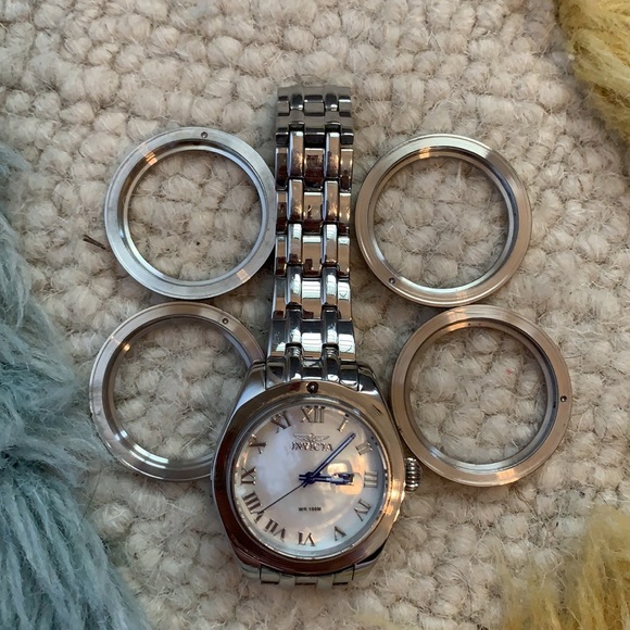 Invicta No22876 WR 100M. Flame-fusion crystal - Picture 16 of 17